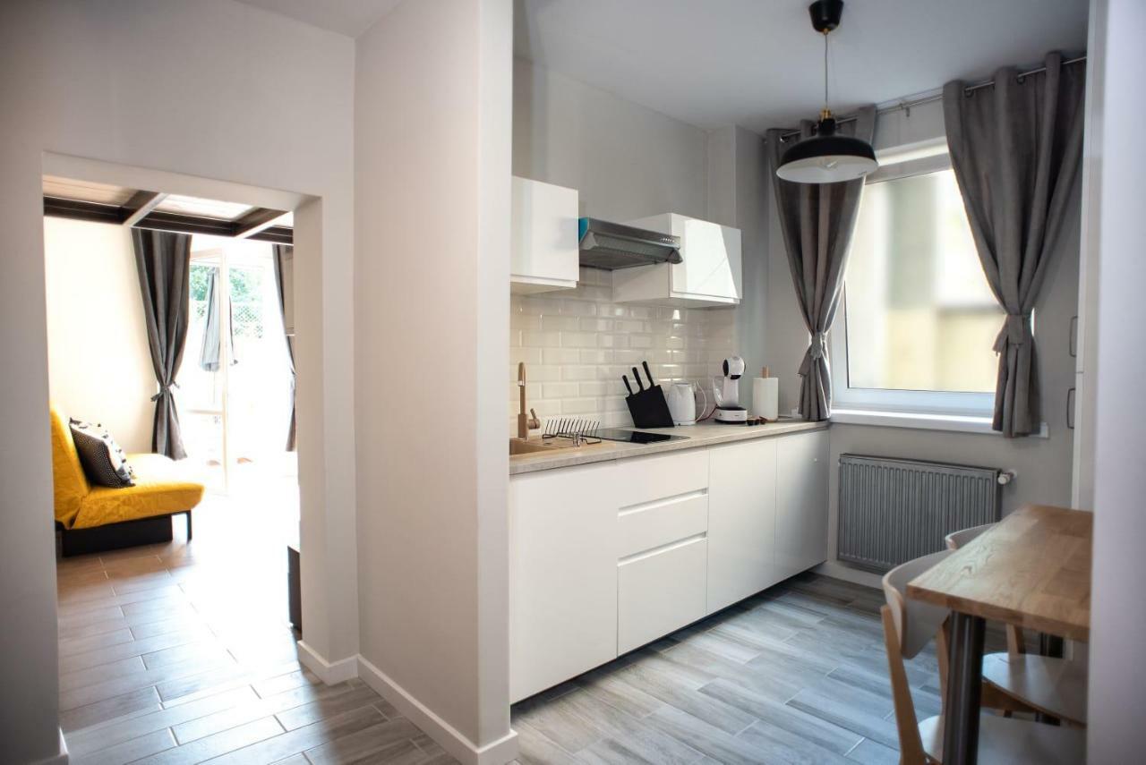 Apartamento Apartament Antresola Drzewna Zielona Góra Exterior foto